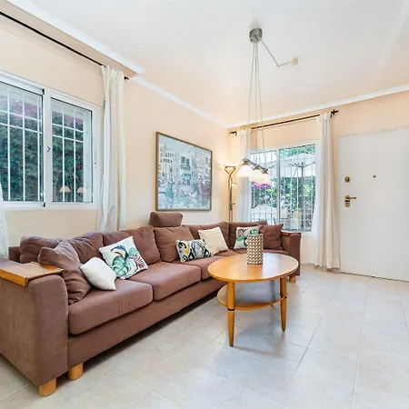Charming 3-bedroom Villa Dehesa de Campoamor (Orihuela Costa)